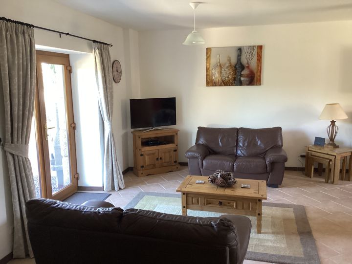 Lounge area with smart tv