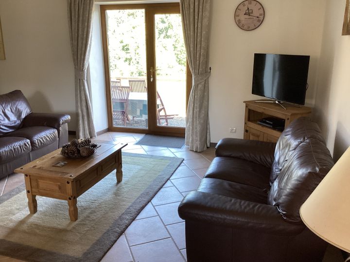 Lounge area with views over fishing lake