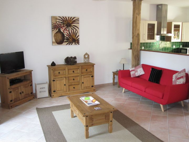 Lounge with smart tv