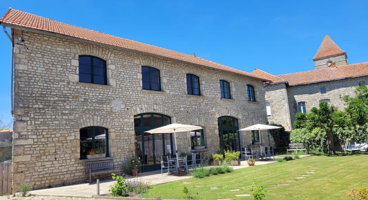 Gites de Javarzay  Mulberry Gite