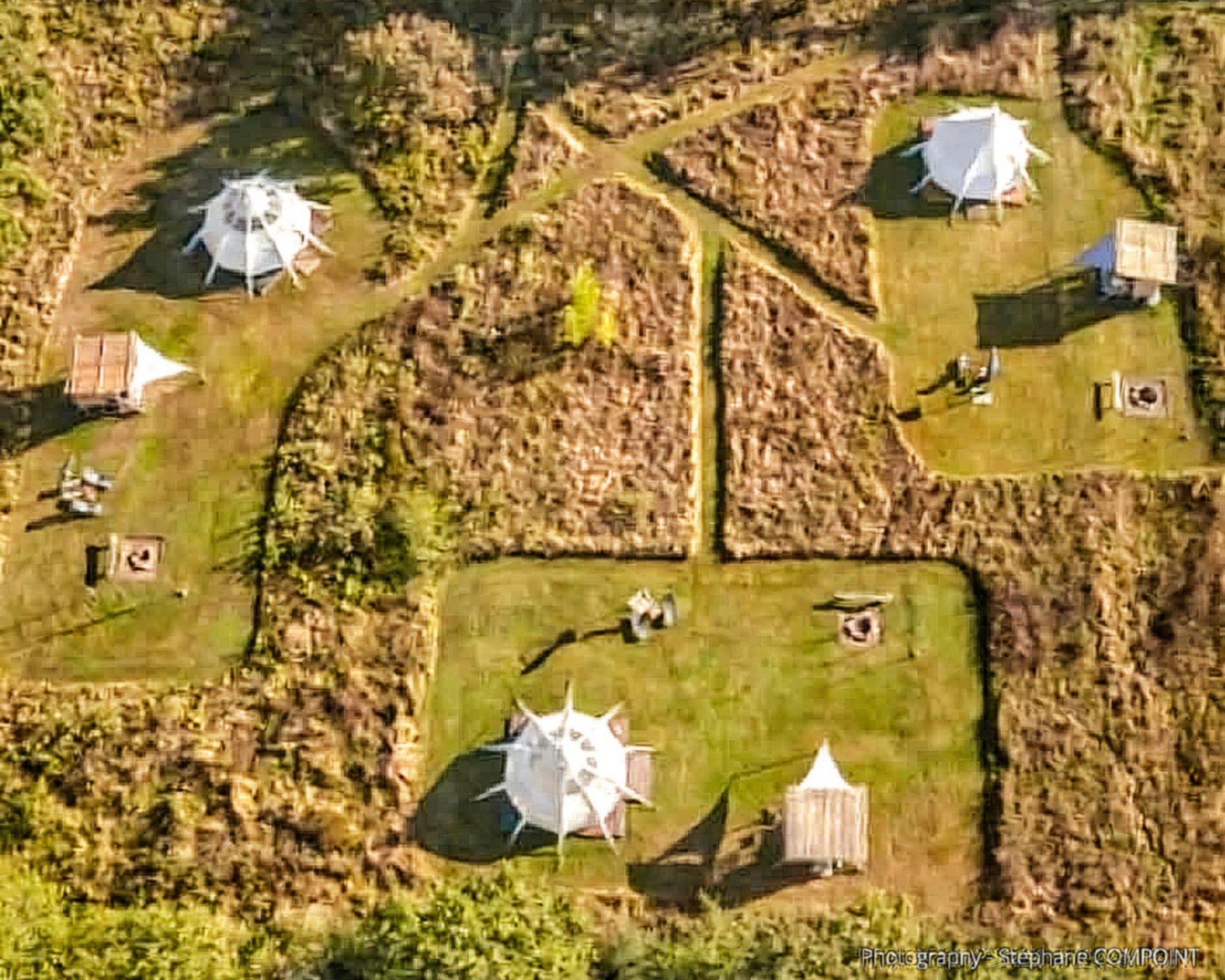 La Prairie Étoilée- just 3 beautiful tents